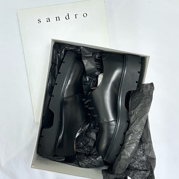 Thick soled Derby shoes / black from Sandro Paris. Mint - still in the box - Picture 2 of 5